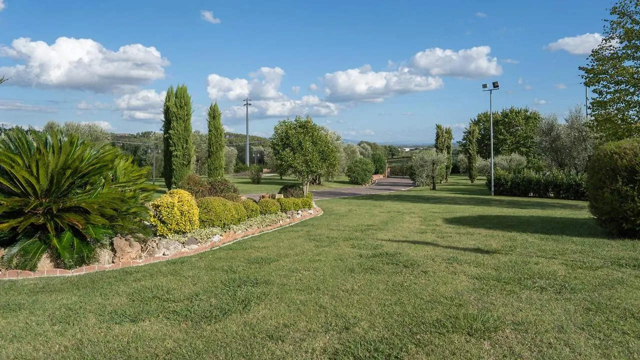 Villa Gabri 8&2, Emma Villas Montecarlo 0*,