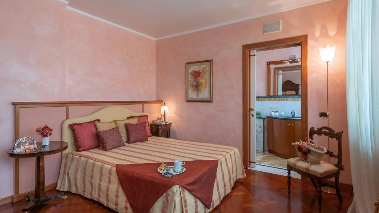 Villa Gabri 8&2, Emma Villas Montecarlo